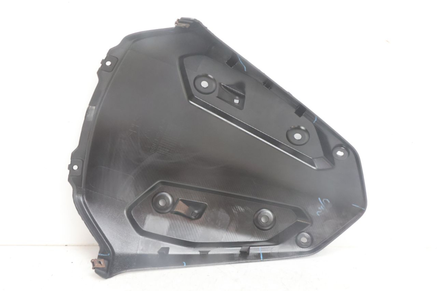 photo de FACE INTERNA DIANTEIRA YAMAHA N-MAX NMAX 125 (2021 - 2024) - Ampliação técnica