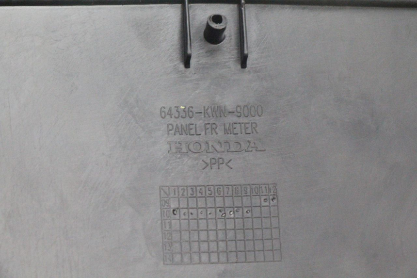 photo de PARTE INTERNA DA FRENTE HONDA PCX (JF28) 125 (2009 - 2011) - Ampliação técnica