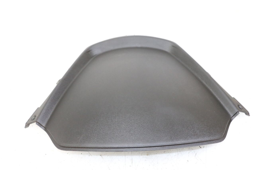 photo de PARTE INTERNA DA FRENTE PIAGGIO MP3 LT 400 (2007 - 2012) - Zoom do estado de desgaste