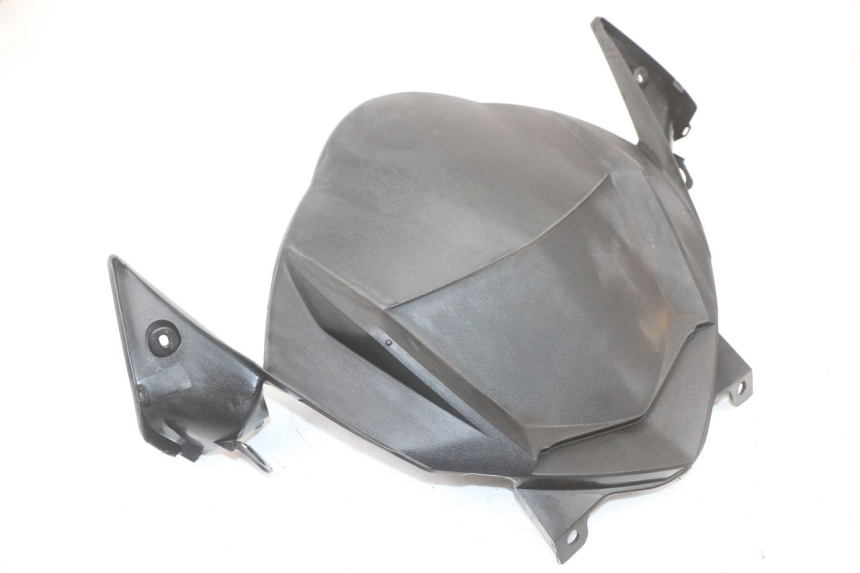 photo de FRENTE INTERNA PEUGEOT SATELIS 125 (2010 - 2012) - Detalhe da peça