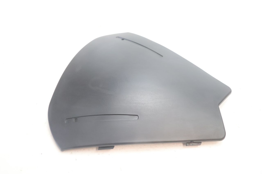 photo de FACE INTERNA DIANTEIRA CAN-AM SPYDER RS 1000 (2008 - 2012) - Outro ângulo de visão