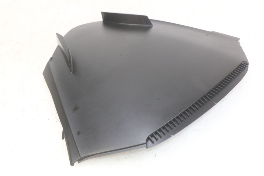photo de PARTE INTERNA DA FRENTE YAMAHA YP MAJESTY 400 (2004 - 2008) - Outro ângulo de visão