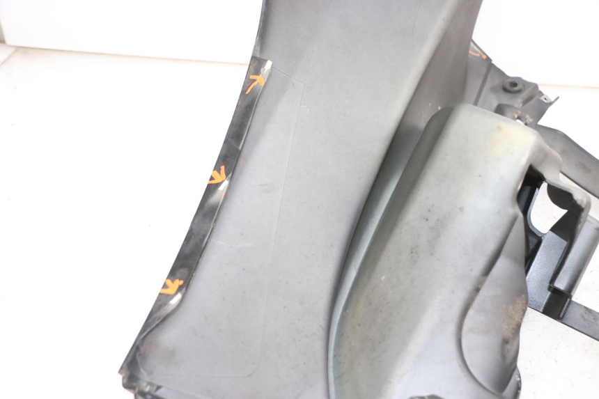 photo de FRENTE PIAGGIO MP3 125 (2006 - 2014) - Pontos de fixação