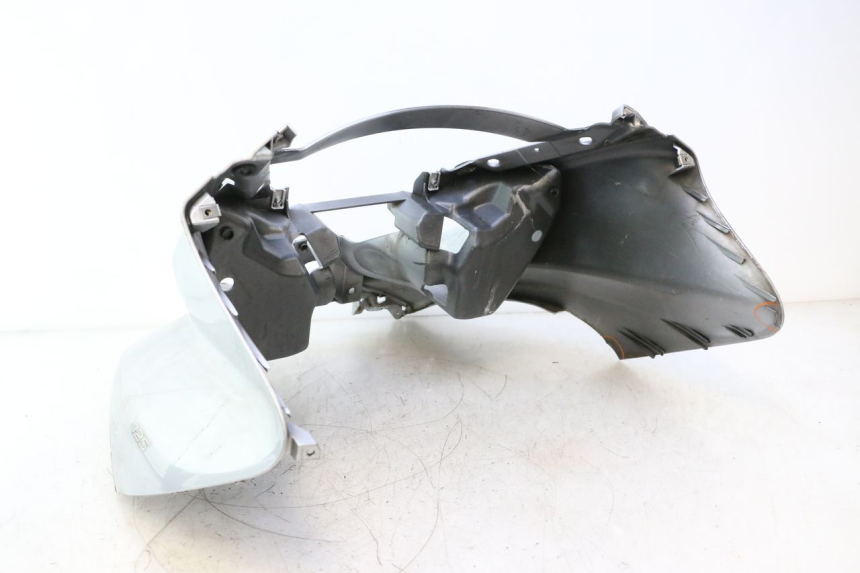 photo de FRENTE PIAGGIO MP3 125 (2006 - 2014) - Pontos de fixação