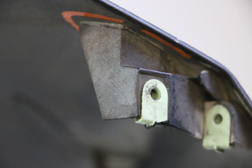 photo de FRENTE PEUGEOT SATELIS 125 (2006 - 2009) - Detalhe da peça