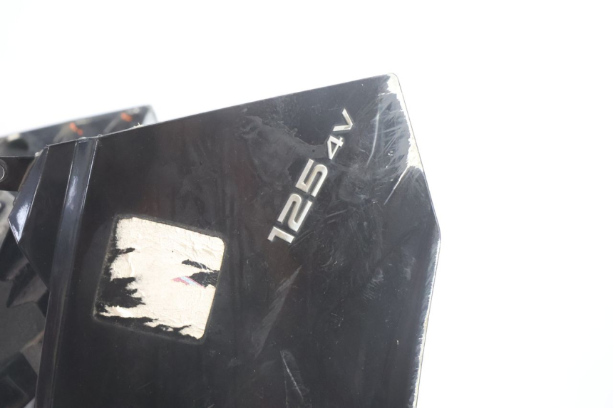 photo de FRENTE PEUGEOT SATELIS 125 (2006 - 2009) - Detalhes característicos