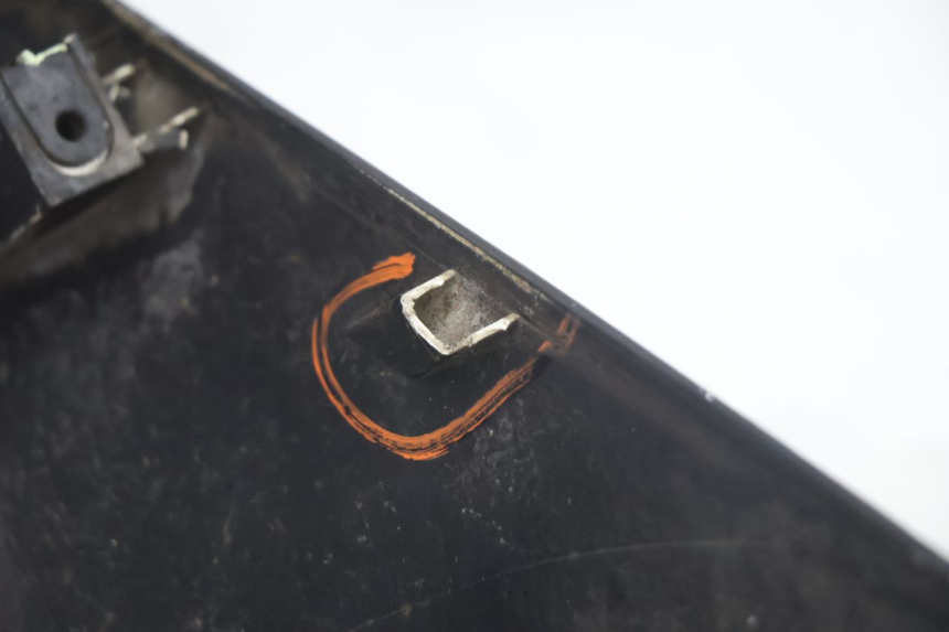 photo de FRENTE PEUGEOT SATELIS 125 (2006 - 2009) - Detalhe da peça