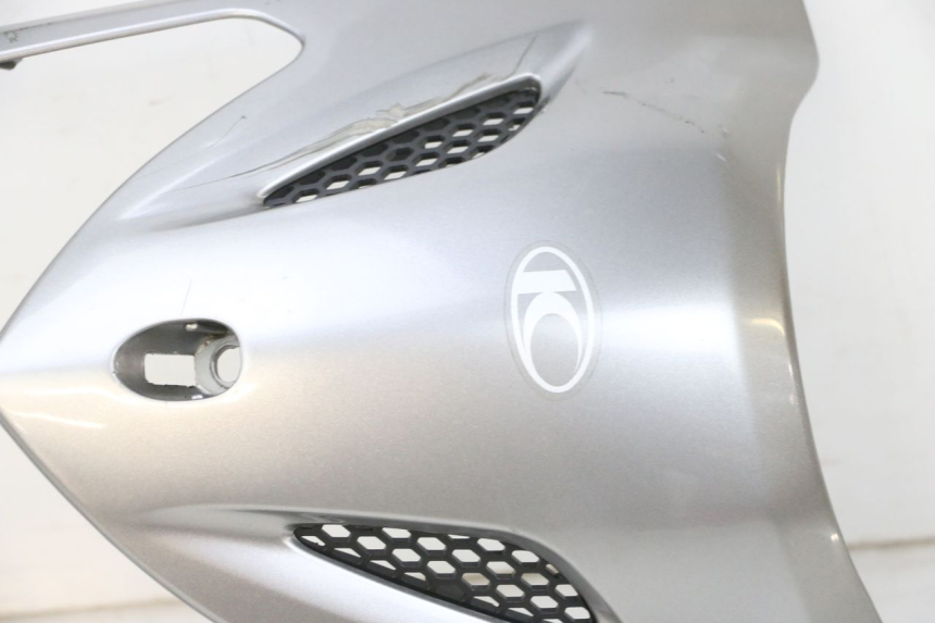 photo de PARTE FRONTAL SUPERIOR KYMCO AGILITY CITY 4T 50 (2008 - 2016) - Vista de perto