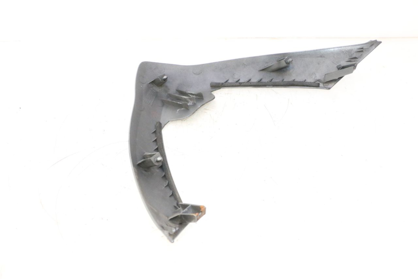 photo de PARTE FRONTAL SUPERIOR SUZUKI BURGMAN 125 (2007 - 2014) - Detalhe da peça