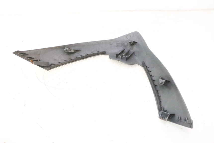 photo de PARTE FRONTAL SUPERIOR SUZUKI BURGMAN 125 (2007 - 2014) - Ampliação técnica