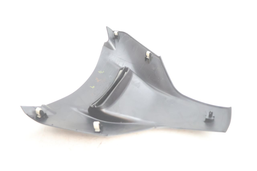 photo de FACE FRONTAL SUPERIOR SUZUKI BURGMAN EXECUTIVE ABS 650 (2006 - 2012) - Vista geral