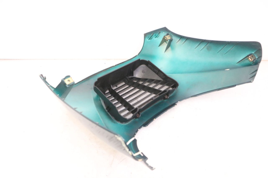 photo de PARTE FRONTAL SUPERIOR PEUGEOT ELYSEO 125 (1999 - 2004) - Detalhe da peça