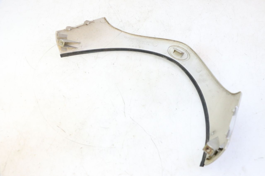 photo de PARTE FRONTAL SUPERIOR KYMCO GRAND DINK 125 (2002 - 2007) - Detalhe da peça