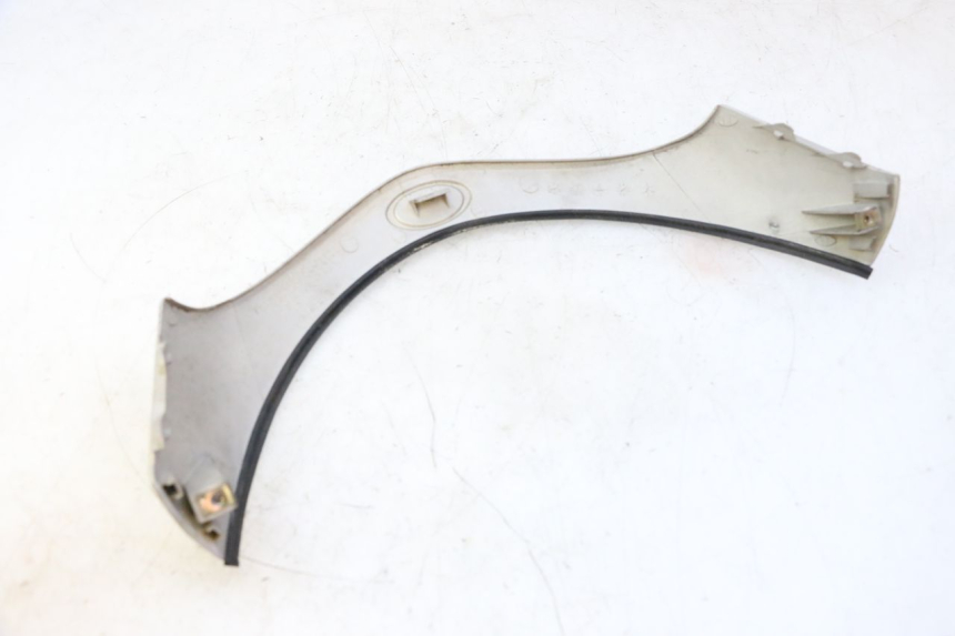 photo de PARTE FRONTAL SUPERIOR KYMCO GRAND DINK 125 (2002 - 2007) - Zoom do estado de desgaste