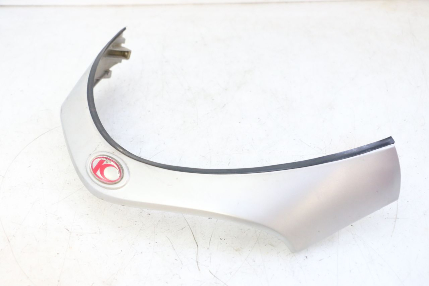 photo de PARTE FRONTAL SUPERIOR KYMCO GRAND DINK 125 (2002 - 2007) - Ampliação técnica