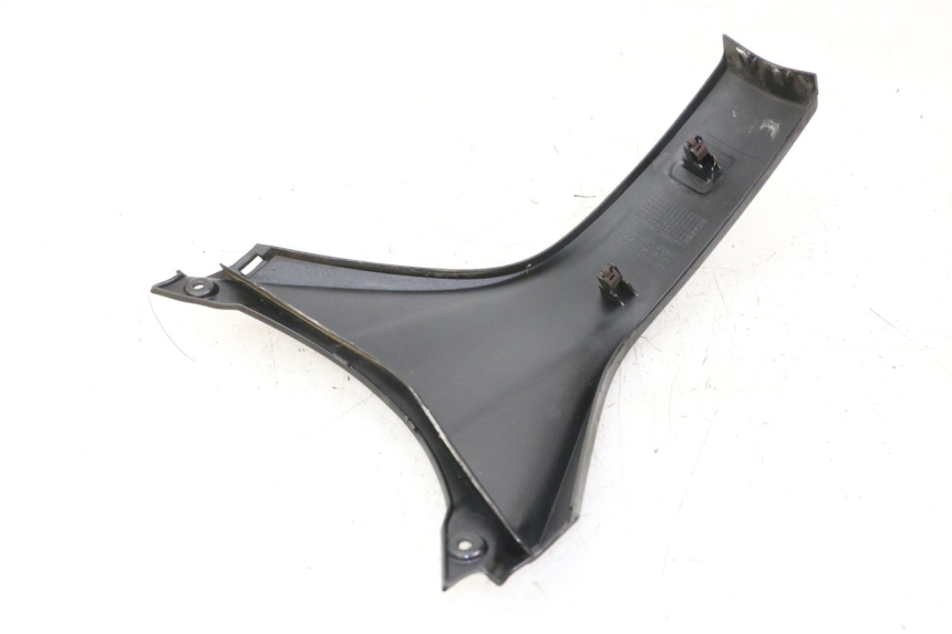 photo de PARTE FRONTAL SUPERIOR HONDA FES S-WING SWING 125 (2007 - 2015) - Zoom do estado de desgaste