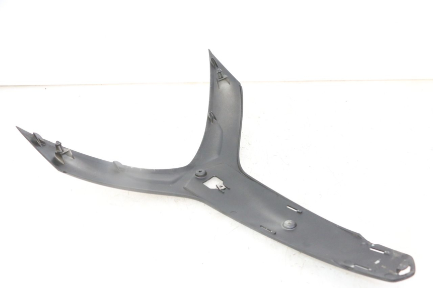 photo de PARTE FRONTAL SUPERIOR PIAGGIO IE MP3 YOURBAN 300 (2011 - 2016) - Detalhe da peça