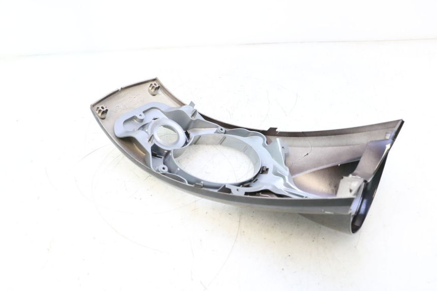 photo de PARTE FRONTAL SUPERIOR PEUGEOT LUDIX ONE 50 (2004 - 2013) - Ampliação técnica