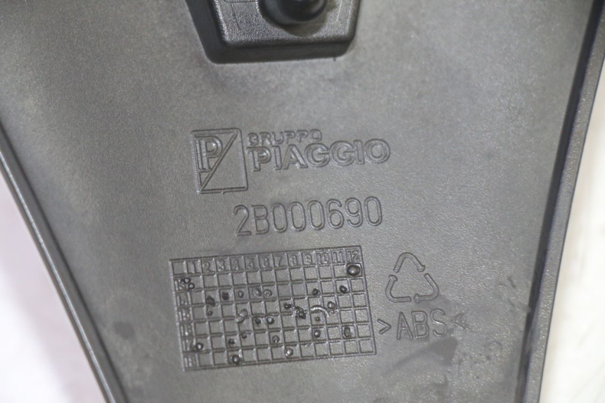 photo de PARTE FRONTAL SUPERIOR PIAGGIO MP3 HPE 350 (2018 - 2020) - Vista geral