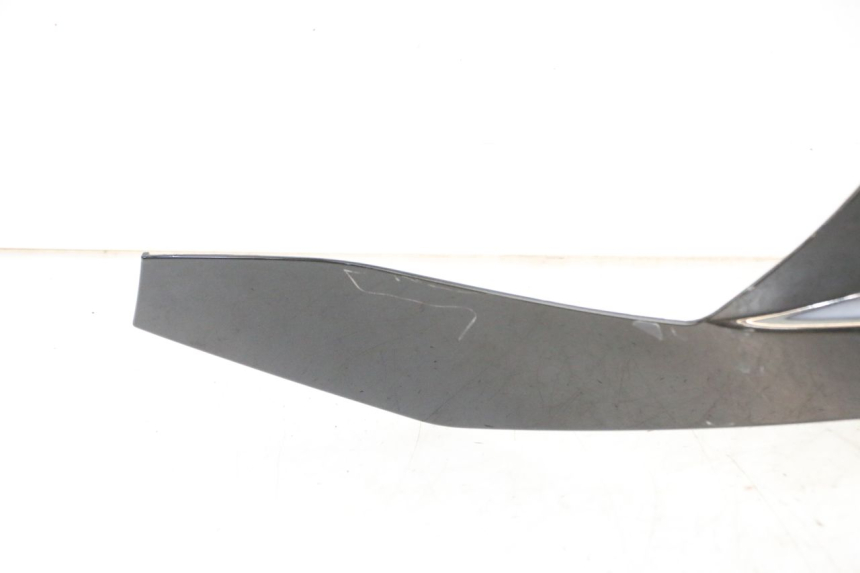 photo de PARTE FRONTAL SUPERIOR PIAGGIO MP3 LT 300 (2010 - 2016) - Marcações e referências