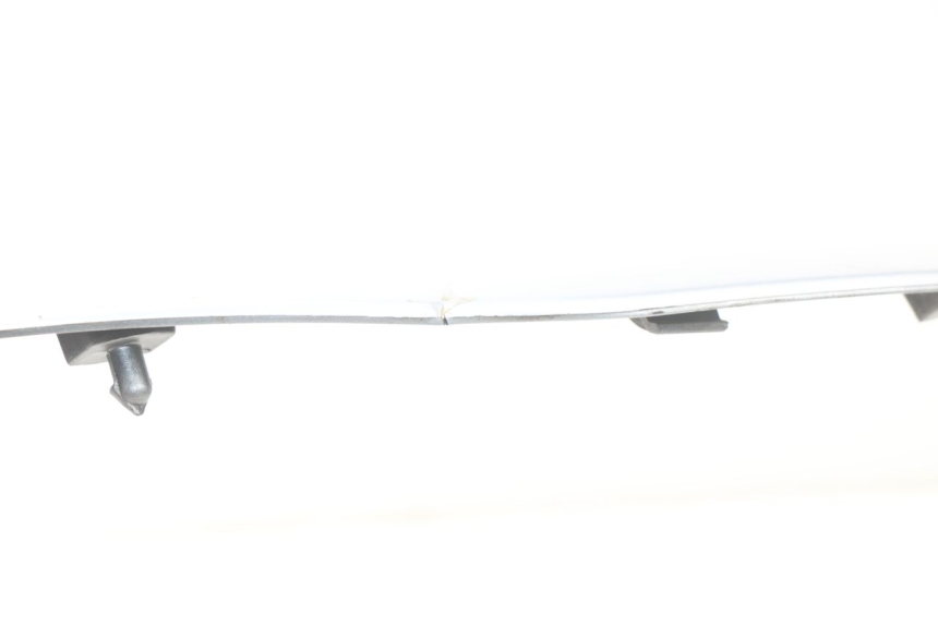 photo de PARTE FRONTAL SUPERIOR PIAGGIO MP3 125 (2006 - 2014) - Ampliação técnica
