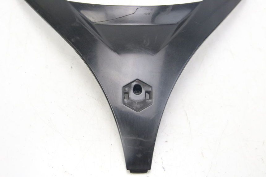 photo de PARTE FRONTAL SUPERIOR PIAGGIO MP3 125 (2006 - 2014) - Zoom do estado de desgaste
