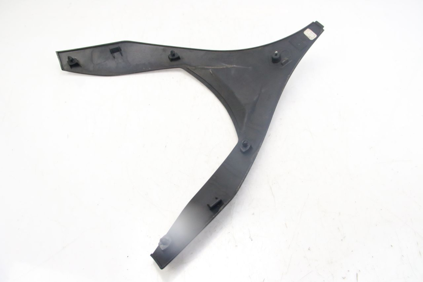 photo de PARTE FRONTAL SUPERIOR PIAGGIO MP3 125 (2006 - 2014) - Pontos de fixação