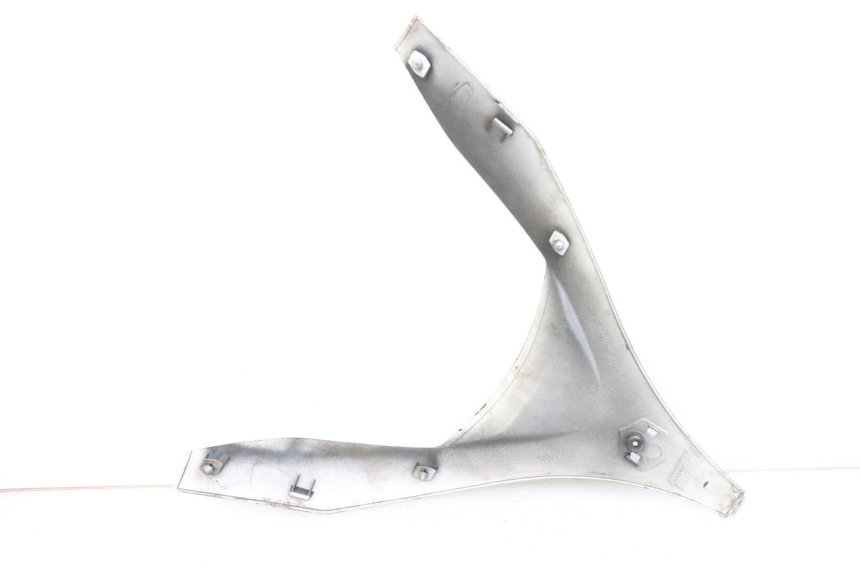 photo de PARTE FRONTAL SUPERIOR PIAGGIO MP3 125 (2006 - 2014) - Detalhe da peça