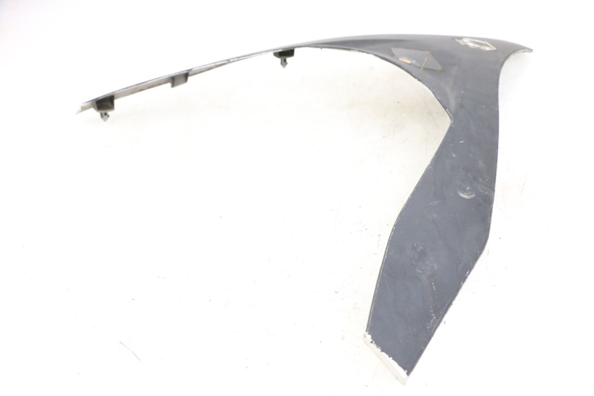 photo de PARTE FRONTAL SUPERIOR PIAGGIO MP3 125 (2006 - 2014) - Zoom do estado de desgaste