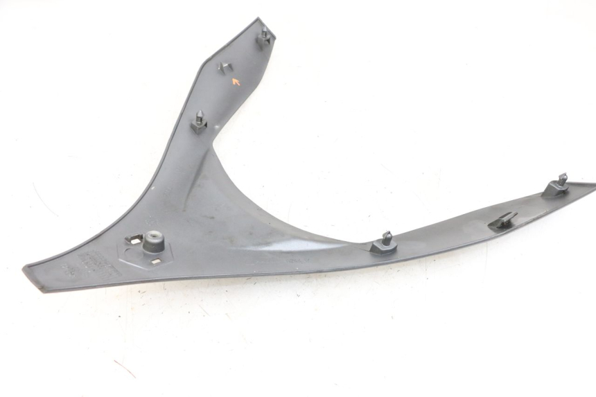 photo de PARTE FRONTAL SUPERIOR PIAGGIO MP3 500 (2011 - 2015) - Detalhe da peça