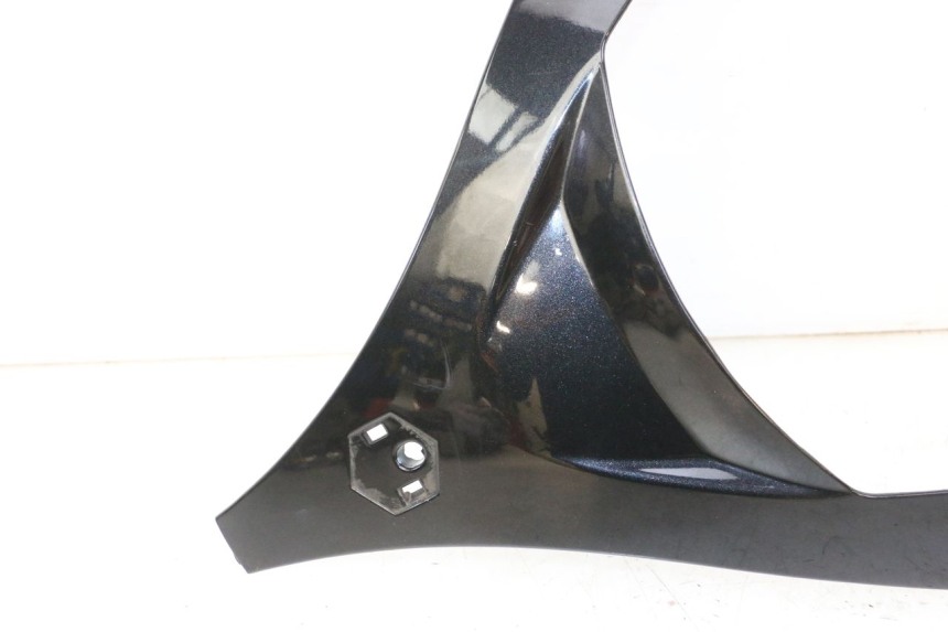 photo de PARTE FRONTAL SUPERIOR PIAGGIO MP3 125 (2006 - 2014) - Estado da superfície