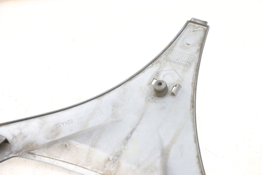photo de PARTE FRONTAL SUPERIOR PIAGGIO MP3 125 (2006 - 2014) - Zoom do estado de desgaste