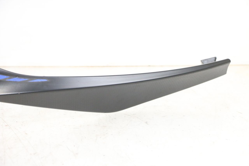 photo de PARTE FRONTAL SUPERIOR PIAGGIO MP3 500 (2016 - 2018) - Detalhes característicos