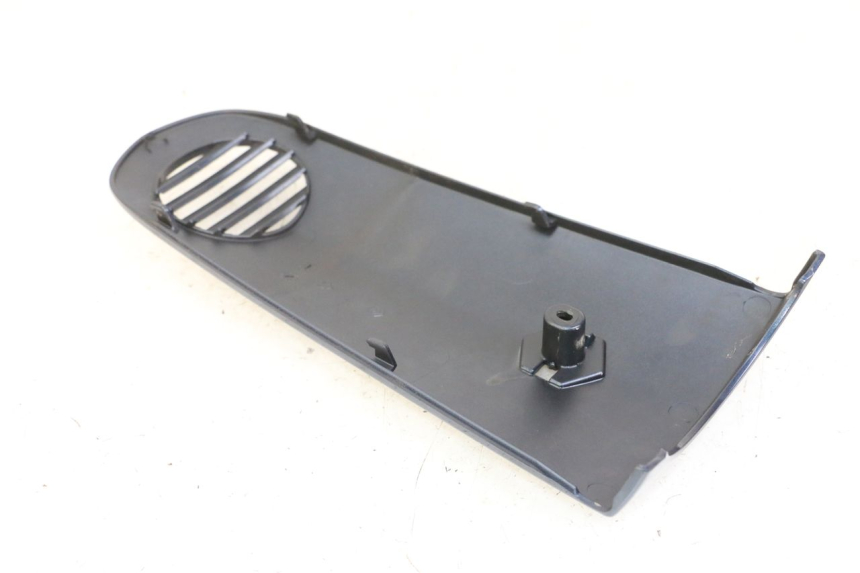 photo de PARTE FRONTAL SUPERIOR PIAGGIO VESPA LX 150 (2005 - 2013) - Outro ângulo de visão