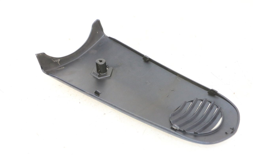 photo de PARTE FRONTAL SUPERIOR PIAGGIO VESPA LX 150 (2005 - 2013) - Ampliação técnica