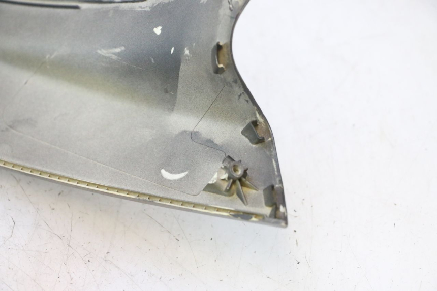 photo de PARTE FRONTAL SUPERIOR PEUGEOT SATELIS 125 (2013 - 2018) - Marcações e referências