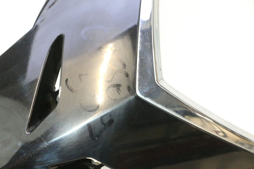 photo de PARTE FRONTAL SUPERIOR PEUGEOT SATELIS 125 (2006 - 2009) - Zoom do estado de desgaste
