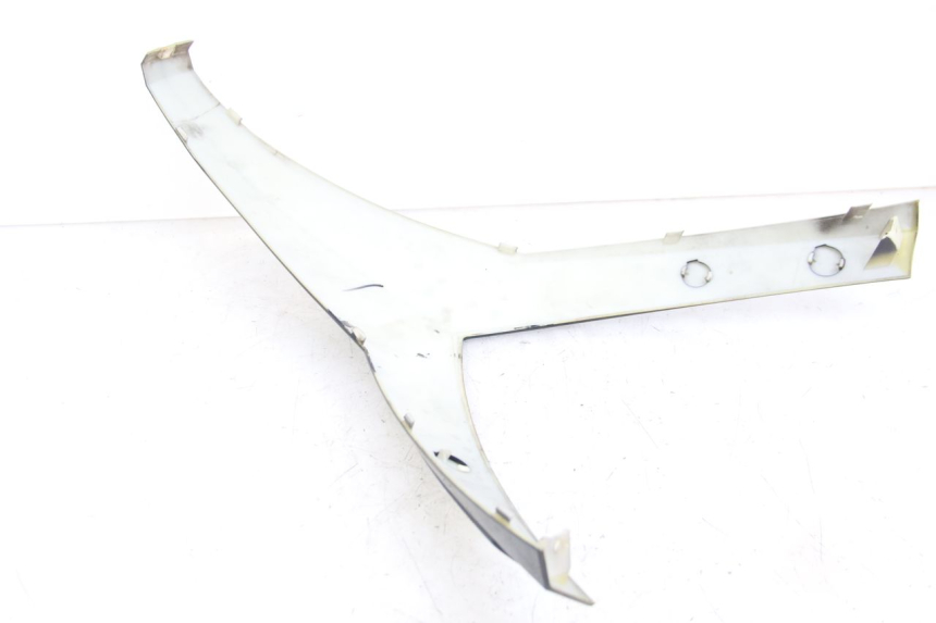 photo de PARTE FRONTAL SUPERIOR RAZZO STEED 125 (2012 - 2018) - Detalhe da peça