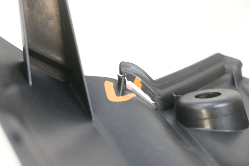 photo de PARTE FRONTAL SUPERIOR YAMAHA TRICITY 300 (2020 - 2024) - Detalhe da peça