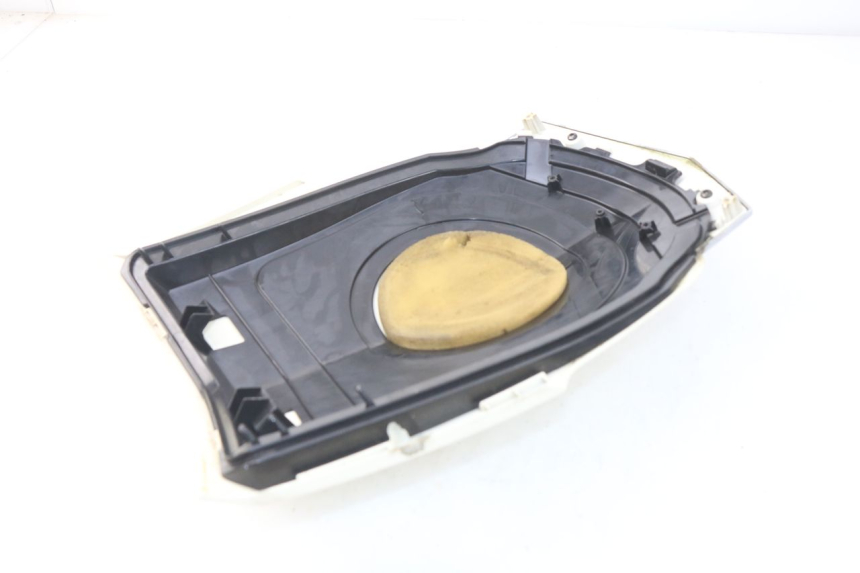 photo de PARTE FRONTAL SUPERIOR PEUGEOT VIVACITY NEW 4T 50 (2008 - 2017) - Detalhe da peça