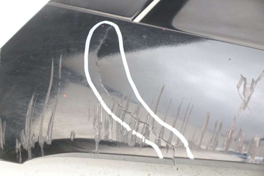 photo de PARTE FRONTAL SUPERIOR PIAGGIO X7 125 (2007 - 2013) - Pontos de fixação