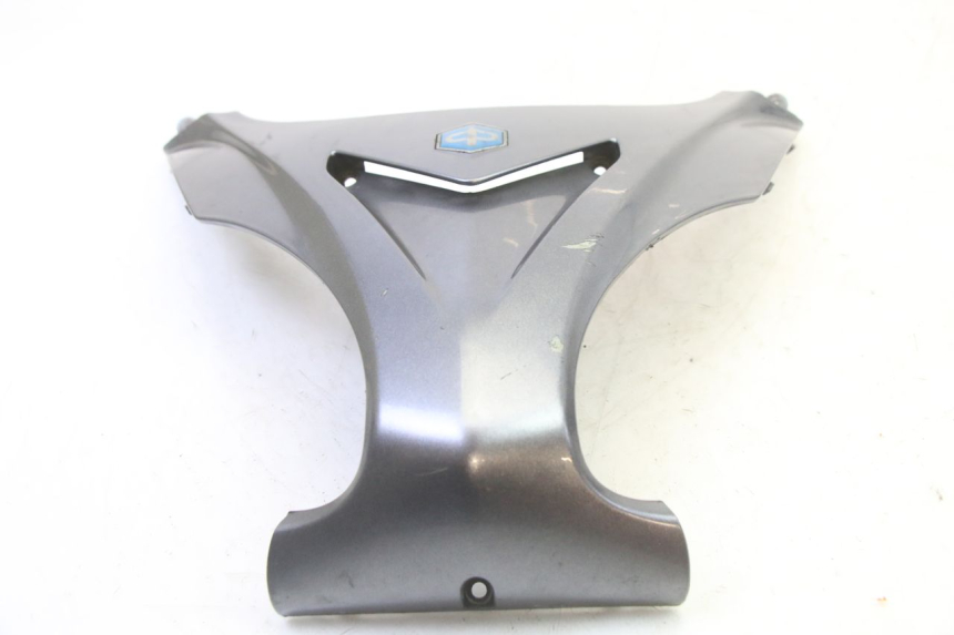 photo de PARTE FRONTAL SUPERIOR PIAGGIO X9 EVOLUTION 125 (2003 - 2007) - Zoom do estado de desgaste