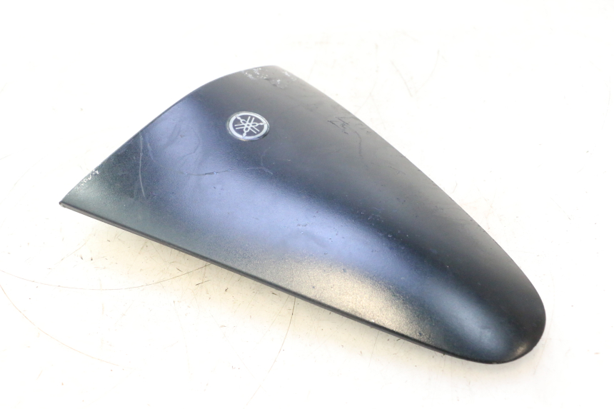 photo de PARTE FRONTAL SUPERIOR YAMAHA YP MAJESTY 125 (2002 - 2006) - Detalhe da peça