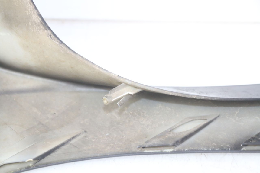 photo de FRENTE PEUGEOT V-CLIC VCLIC 50 (2007 - 2013) - Detalhes característicos
