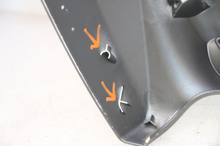 photo de FRENTE YAMAHA X-MAX XMAX 125 (2010 - 2013) - Detalhes característicos