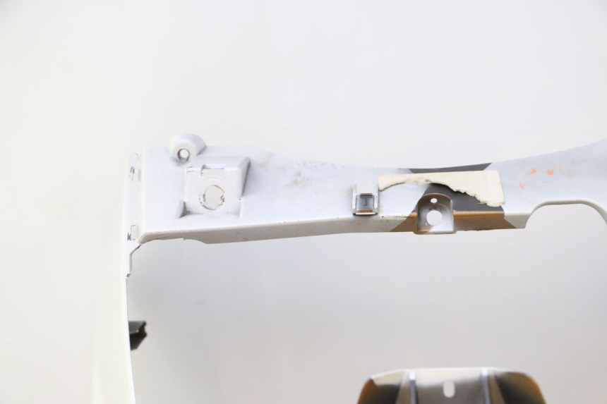 photo de FRENTE YAMAHA XMAX X-MAX 125 (2006 - 2009) - Pontos de fixação