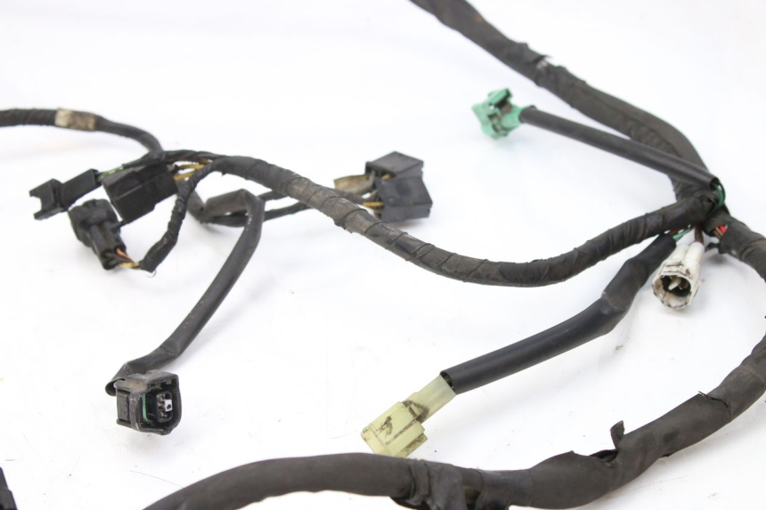 photo de FAIXA DE CABOS SUZUKI AN BURGMAN 400 (2006 - 2010) - Pontos de fixação