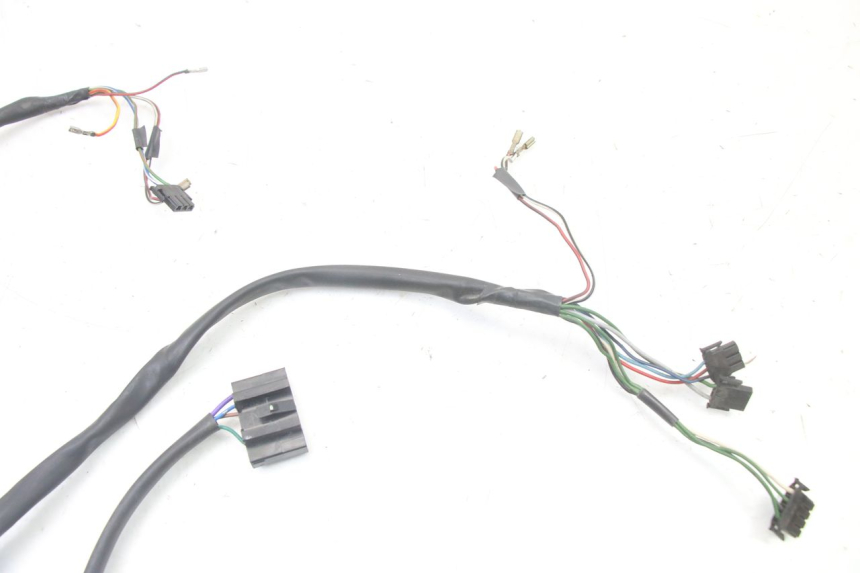 photo de FAIXA DE CABOS APRILIA ATLANTIC 125 (2003 - 2009) - Detalhe da peça