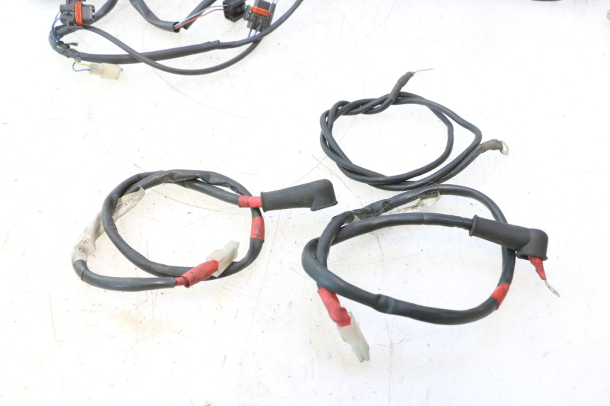 photo de FAIXA DE CABOS APRILIA ATLANTIC S 125 (2010 - 2013) - Zoom do estado de desgaste