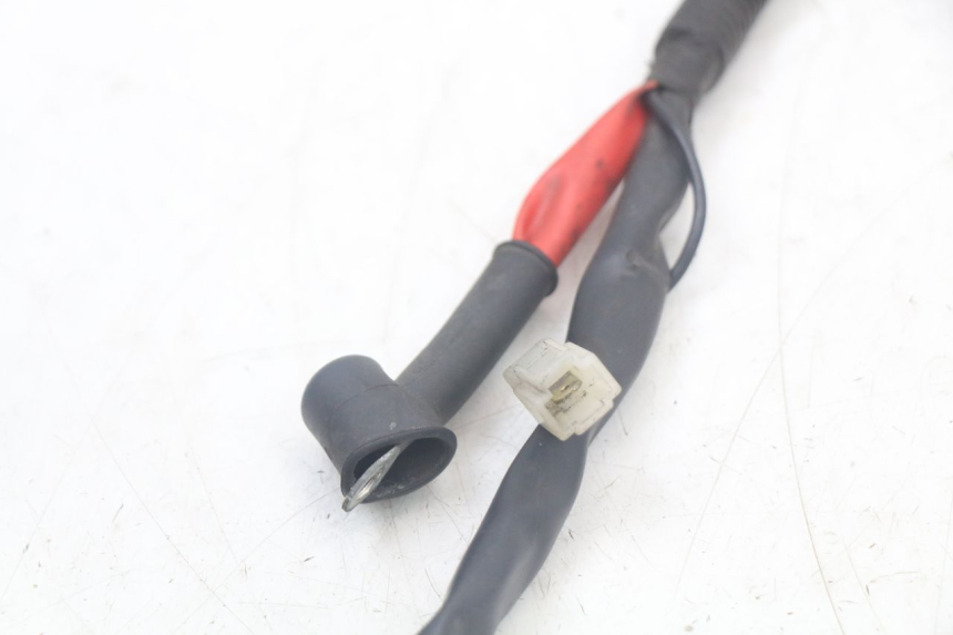 photo de Fiação da bateria YAMAHA XMAX X-MAX 125 (2006 - 2009) - Zoom do estado de desgaste